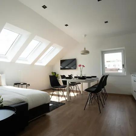 Residence Black&White Ljubljana Room photo