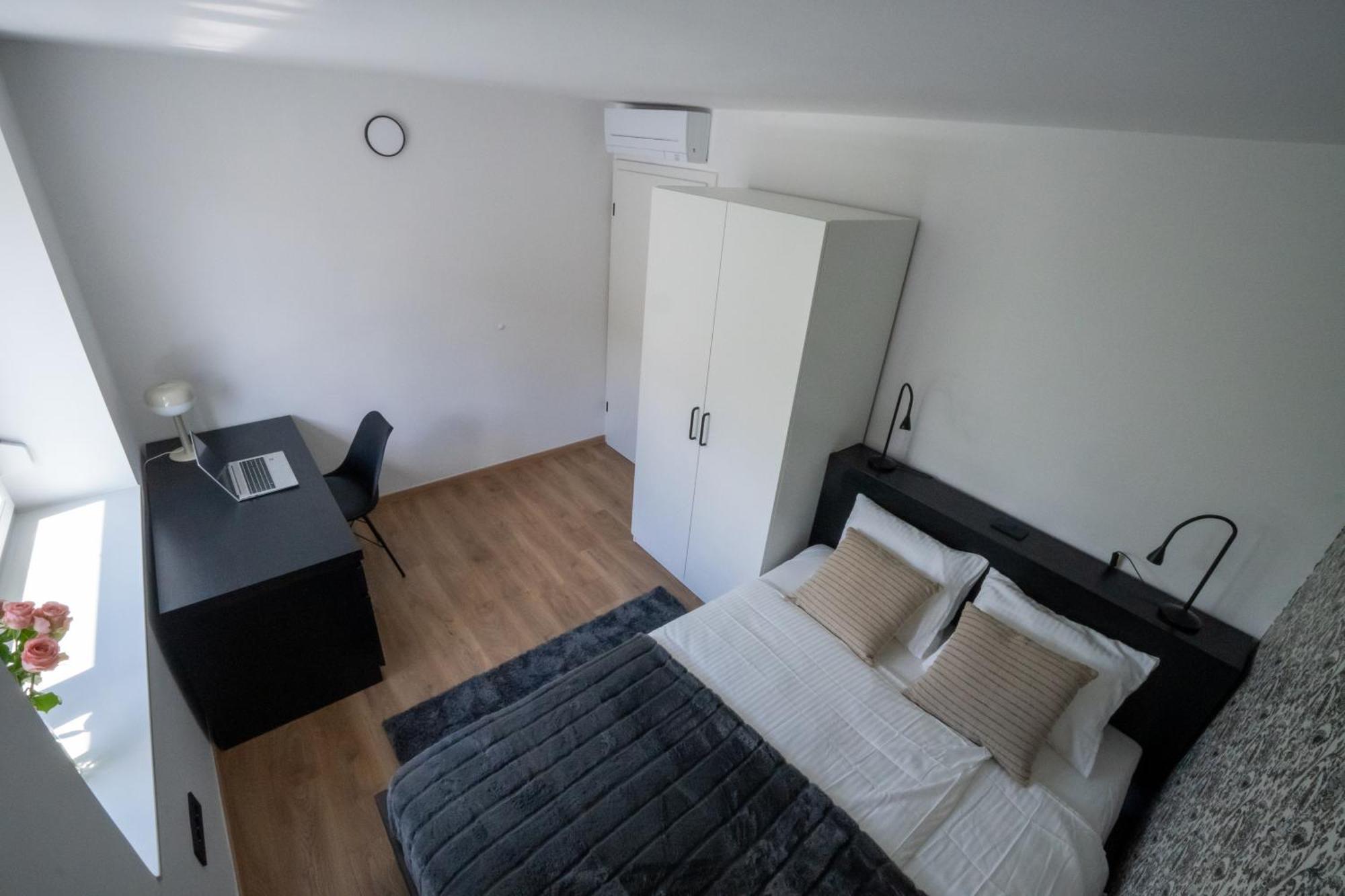 Apartment Black&white Ljubljana
